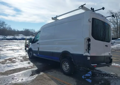 2021 Ford Transit-250 z USA, uszkodzony, nr VIN 1FTBR1C89MKA63968